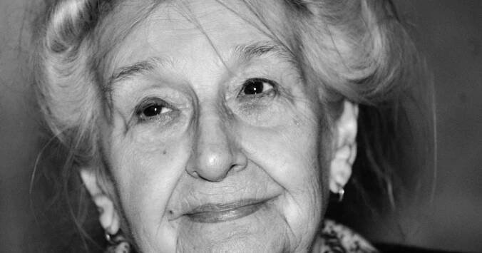 Stella Zázvorková. Díky jménu měla být krásná jako hvězda francouzského románu