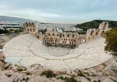Best Ways to Get from The Athens Airport to Acropolis - Pazook Travel Journal