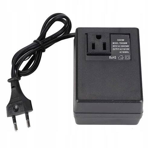 Transformátor výkonu 300 W EU Převodník napětí AC 220 V na 110 V