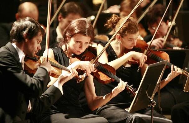 Galakoncert Jihočeské komorní filharmonie pojmenovaný Pocta Václavu Talichovi.