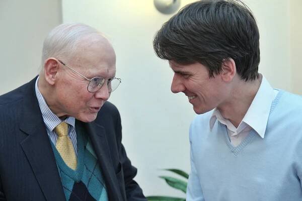 Debata - John Templeton a Charles Taylor - Fotogalerie - Akademická farnost Praha 