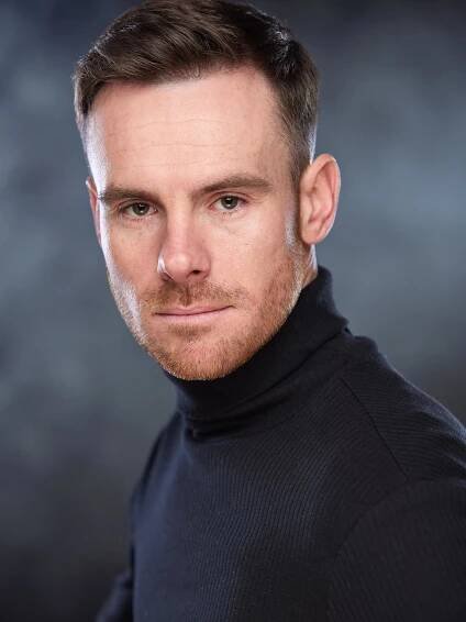 headshots-for-business-actors-social-media