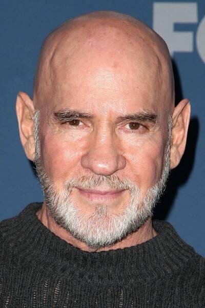 Mitch Pileggi herec