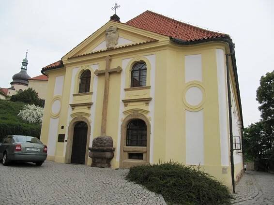 Soubor:Kostelec nad Černými lesy, špitál.jpg – Wikipedie