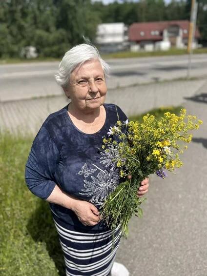Pravidelné procvičování jemné motoriky a procházky | Alzheimer Home