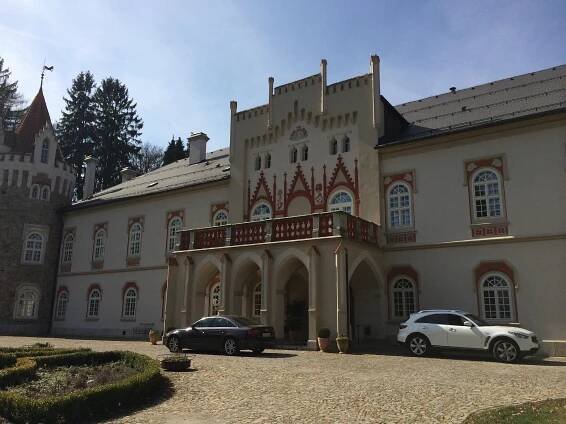 Chateau Heralec - Boutique Hotel & Spa by L'OCCITANE Pool: Pictures & Reviews - Tripadvisor