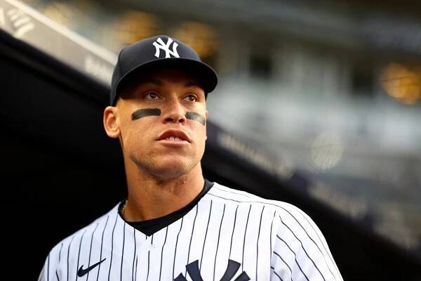 Who are Aaron Judge’s Parents? Ethnicity, Height, Net Worth, and Wife of the Baseball Player