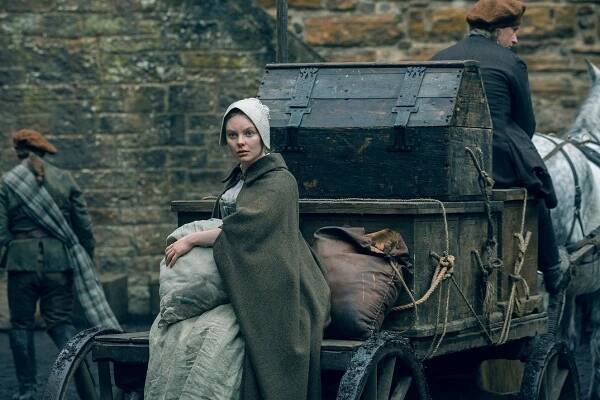 Cizinka - Lišákovo doupě - Z filmu - Nell Hudson