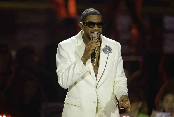 Usher france performing 09 25 23 france
