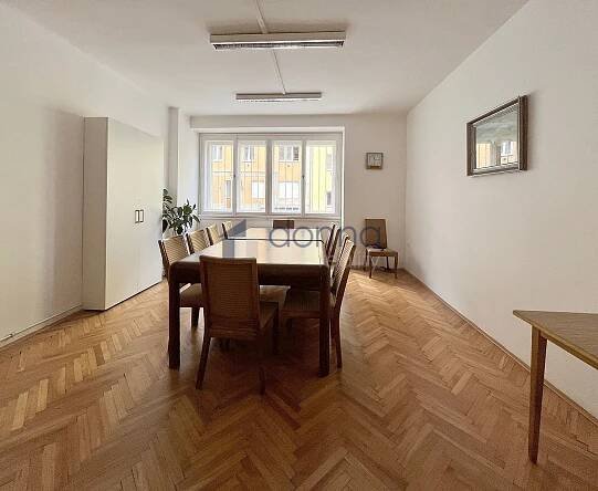 Pronájem 2 kanceláří s přísl., Praha 9 - Libeň, M Českomoravská/Vysočanská | Realitní kancelář Donna