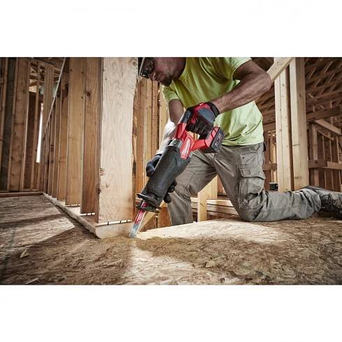 MILWAUKEE M18 FSZ-0X aku bezuhlíková pila ocaska 18V, systém FIXTEC, HD box, bez baterie