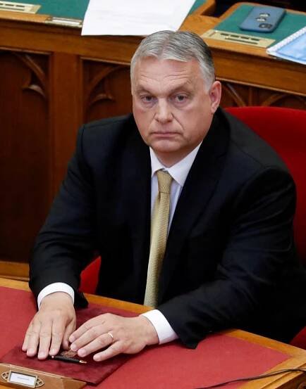 Orbán se při skládání přísahy znovu opřel do EU. A řekl, kdy nebude blokovat sankce