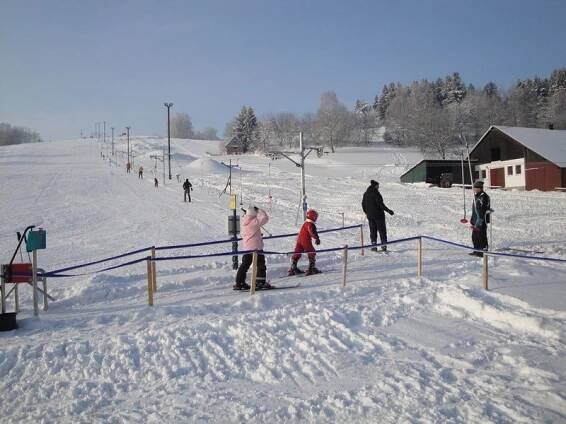 Ski areál Mrákotín - informace a mapa