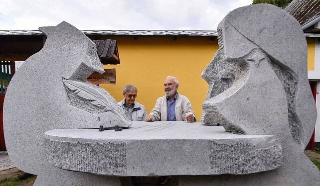 Učitel, který vyměnil žáky za diváky. Zdeněk Svěrák slaví 88 let