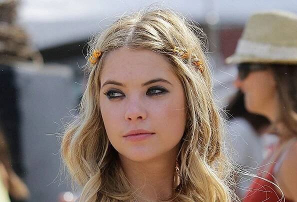 Ashley Benson Hot Body Pictures – Sexy Six Chick Of 13 Going on 30
