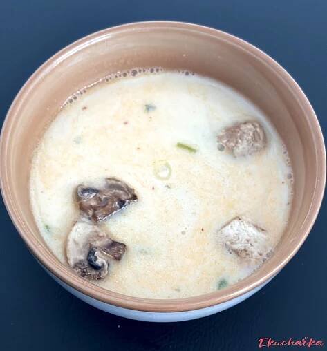 Tom Kha Gai - Ekucharka.cz