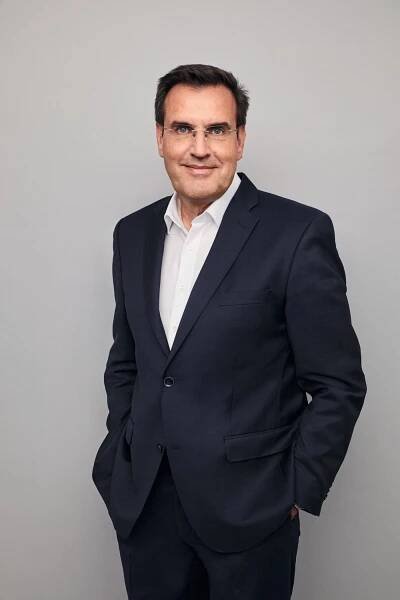 Spalovací motory jdou do finále - BusinessCar