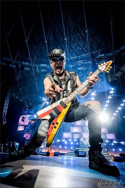 SCORPIONS, THUNDERMOTHER – 7. 6. 2023, Brno, Winning Group Arena | Spark Rock Magazine