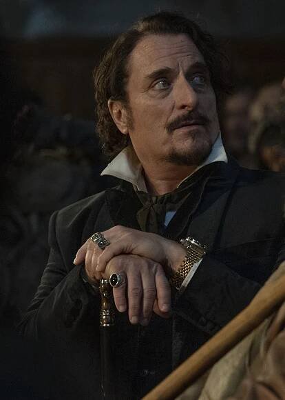 Kim Coates in 'The Walking Dead: Dead City' Season 2 Episode 1