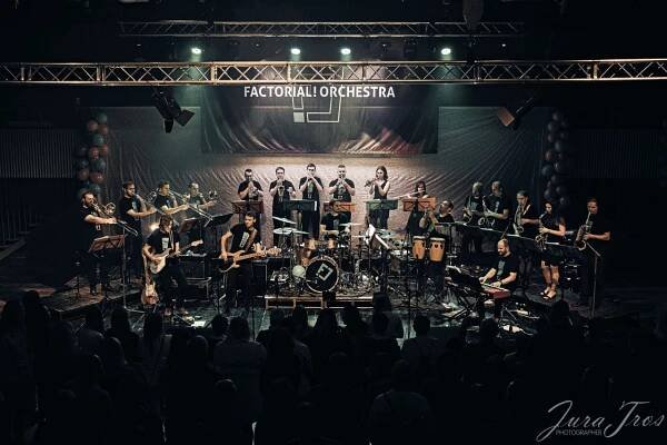 Factorial! Orchestra vydává CD Fact! Party | Donio