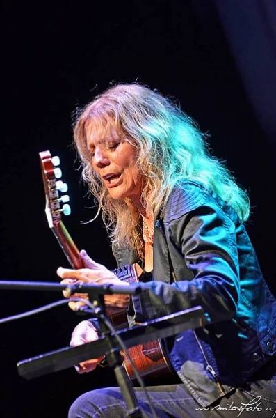 LENKA FILIPOVÁ – Sono Centrum, Brno