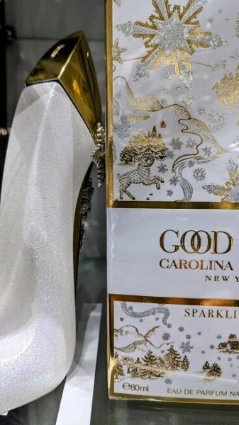 Good Girl Sparkling Ice Carolina Herrera pro ženy