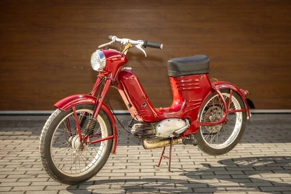 JAWA 50/550 "PAŘEZ"