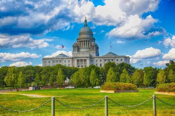 Rhode Island Can Lead the Way to Rein in Grocery Monopolies - Institute for Local Self-Reliance
