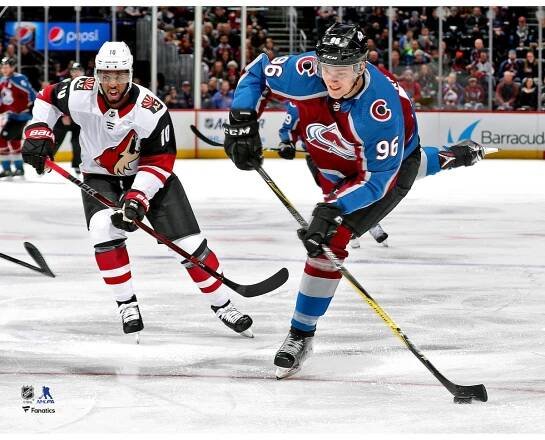 Mikko Rantanen Colorado Avalanche Fanatics Authentic Unsigned Burgundy Jersey Shooting Photograph