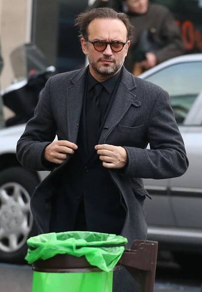News: November/December - The Vincent Perez Archives