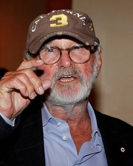 Norman Jewison, director of 'Moonstruck,' 'In the Heat of the Night,' dies at 97