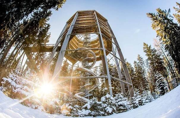 Lipno drží nižší ceny, Hochficht pustí všechny lanovky a otevře restaurace