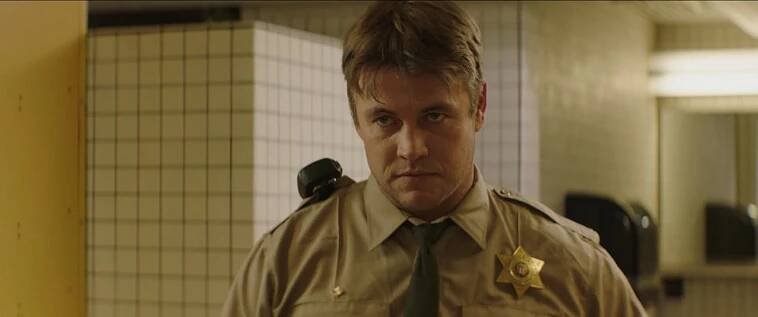 Řeka teče rudě - Z filmu - Luke Hemsworth