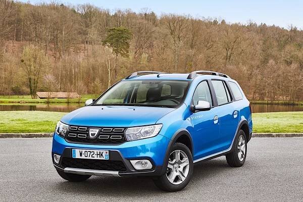 2017 Dacia Logan MCV Stepway Specs, Performance & Photos - autoevolution