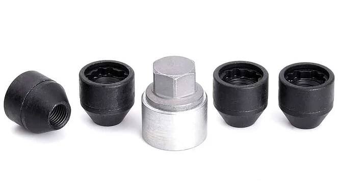 Pojistné bezpečnostní matice M12x1,25 kužel, otevřená, klíč 19 mm, černé, SICUSTAR BEN215GM19