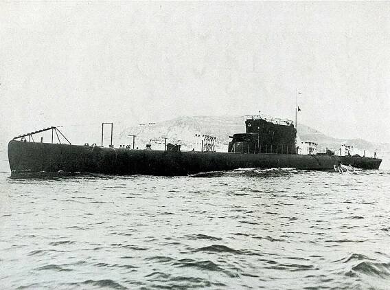 Soubor:Italian Submarine Domenico Millelire.jpg – Wikipedie