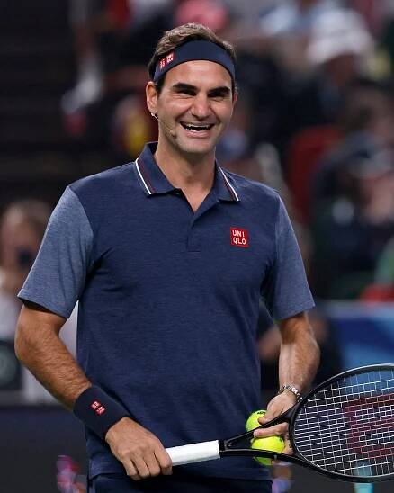 Federer to serve as Le Mans starter