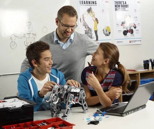 LEGO Mindstorms Education EV3