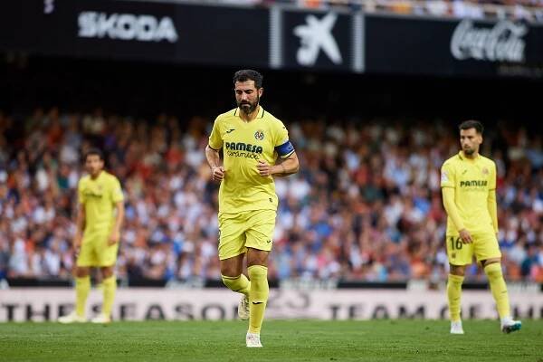 Valencia CF v Villarreal CF - LaLiga Santander
