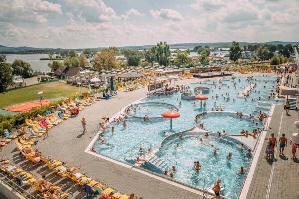 Lázně a aquapark Aqualand Moravia Pasohlávky - ceník, otevírací doba, ubytování