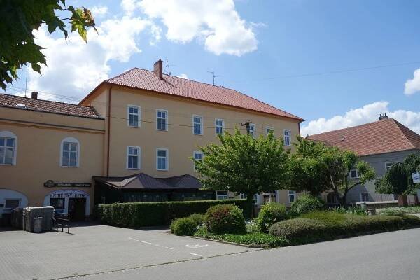 Restaurace Zámecký Šenk foto 2