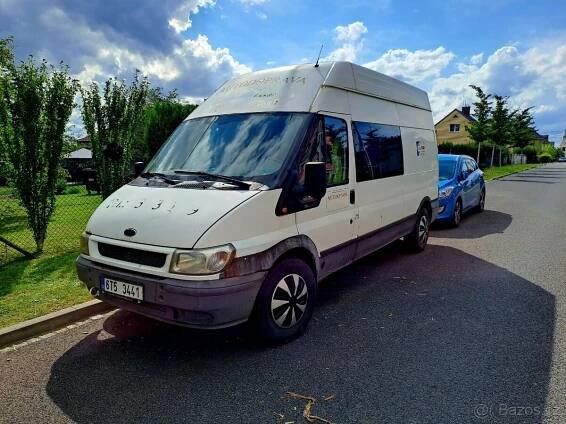 FORD TRANSIT 2,4