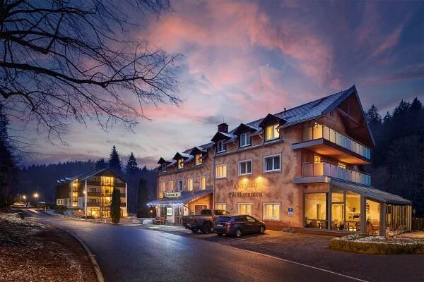 Kontakty :: Hotel Pomezí