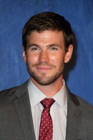 Austin Stowell Joins 'Horse Soldiers'; Rahart Adams Boards 'Pacific Rim 2'