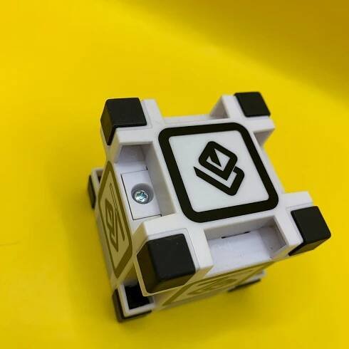 Anki 000-00048 Cozmo Robot Toy for Kids