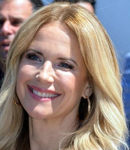 John Travolta oznámil úmrtí své milované manželky. Herečka Kelly Preston (†57) podlehla zákeřné rakovině - galerie | Život