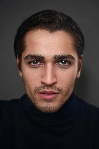 Mert Ramazan Demir herec
