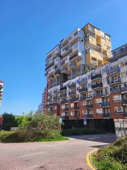 BYT 4 + kk - NOVÁ HARFA – Vysočany, 3 lodžie, park.stání | GAVLAS, spol. s r.o.