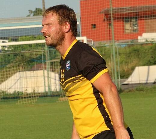 Okresní pohár: Ostrožská Lhota zvládla derby v Ostrohu, Babice ovládly penalty