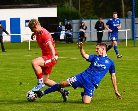 Derby se skvělou atmosférou pro sebe urvali fotbalisté Katovic